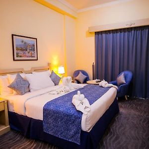 Green House Hotel Suites&Apartment